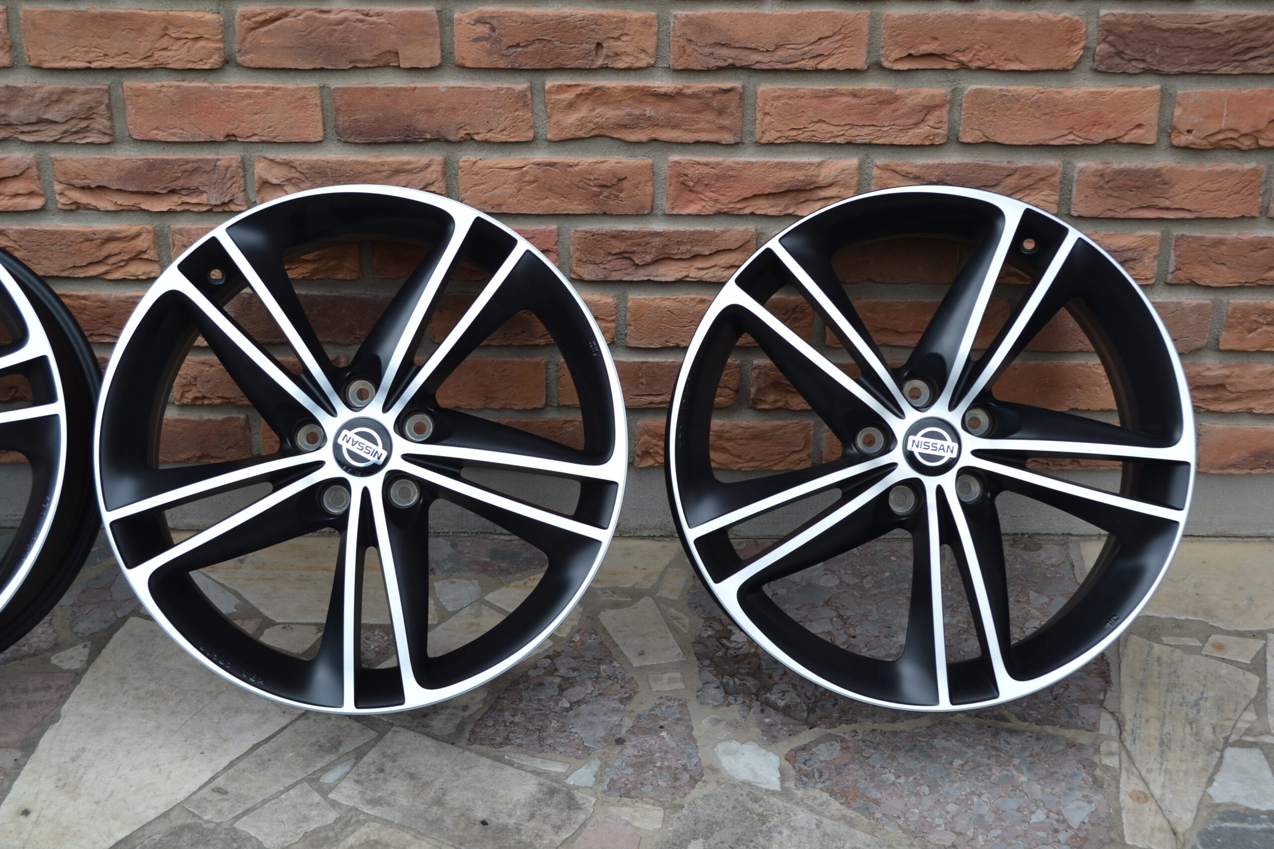5x114,3 R19 Hliníkové disky Originál Nissan Qasqain – Obrázok 4