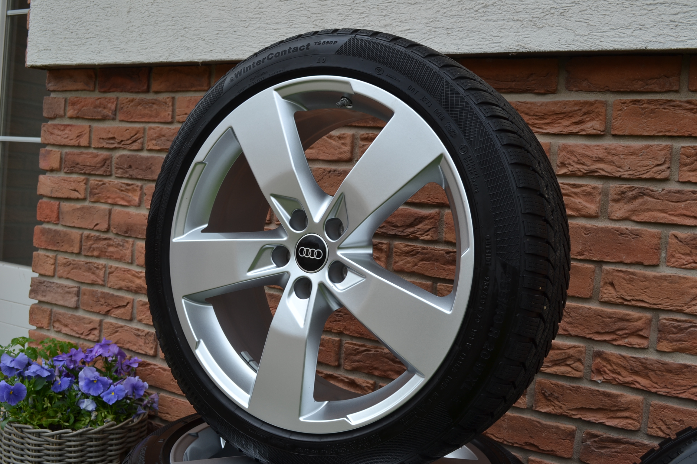 5x112 R20 Zimná sada Originál Audi A6 C8 + 255/40 R20 Continental – Obrázok 10