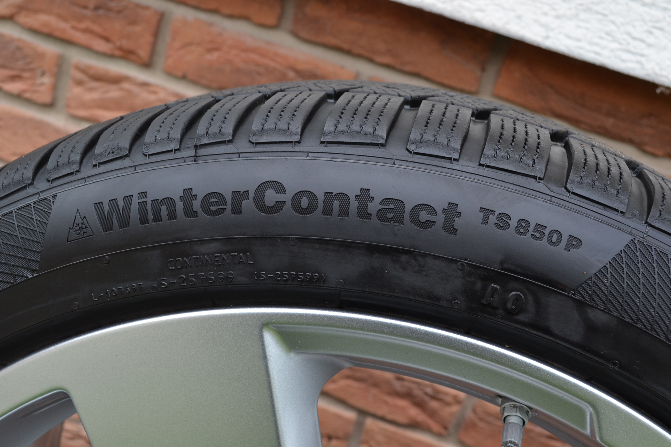5x112 R20 Zimná sada Originál Audi A6 C8 + 255/40 R20 Continental – Obrázok 9