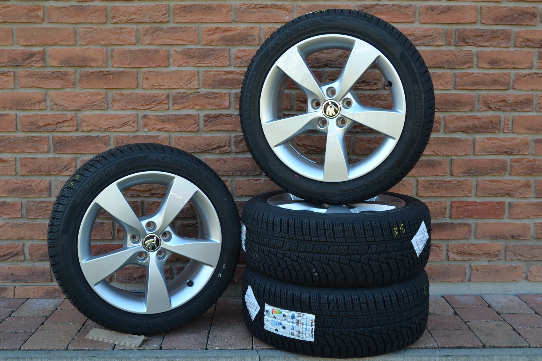 5x100 R16 Originál zimná sada kolies Škoda Rapid – Obrázok 2