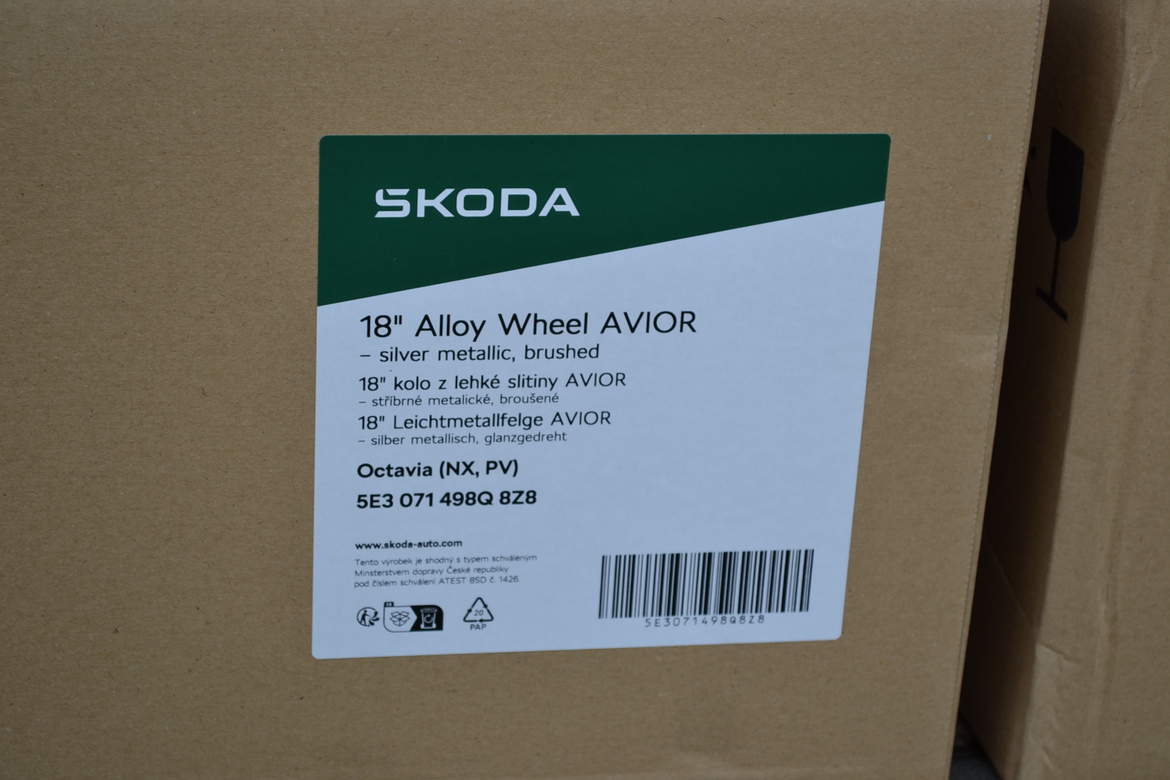 5x112 R18 Originál Škoda Octavia 4 model AVIOR – Obrázok 4