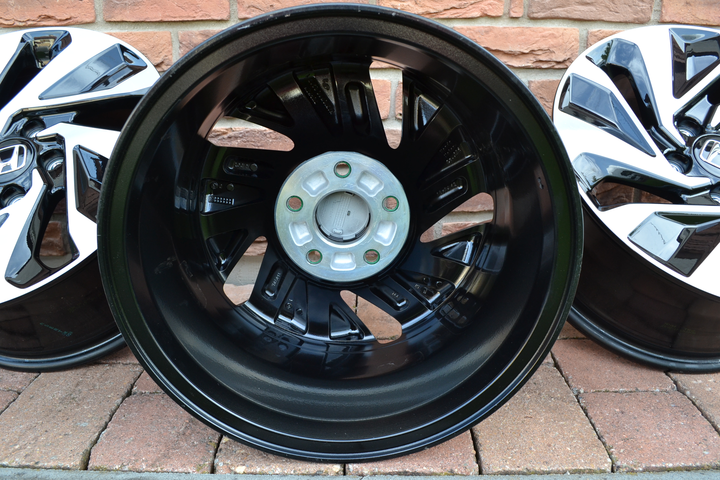 5x114,3 R16 Hliníkové disky Originál Honda Civic X / XI – Obrázok 2