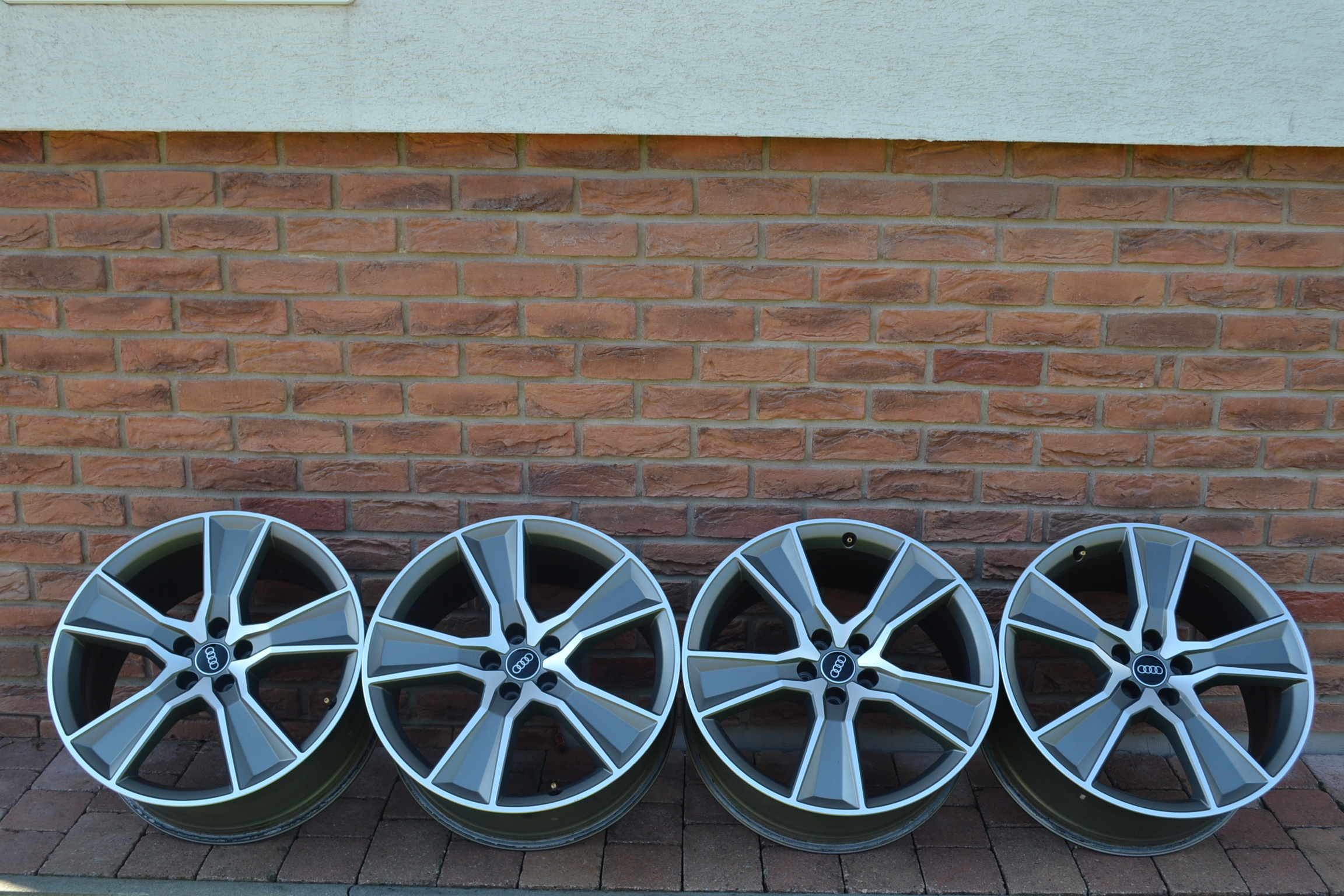 5×112 R20 Originál hliníkové disky Audi Q7 SQ7 – Obrázok 2