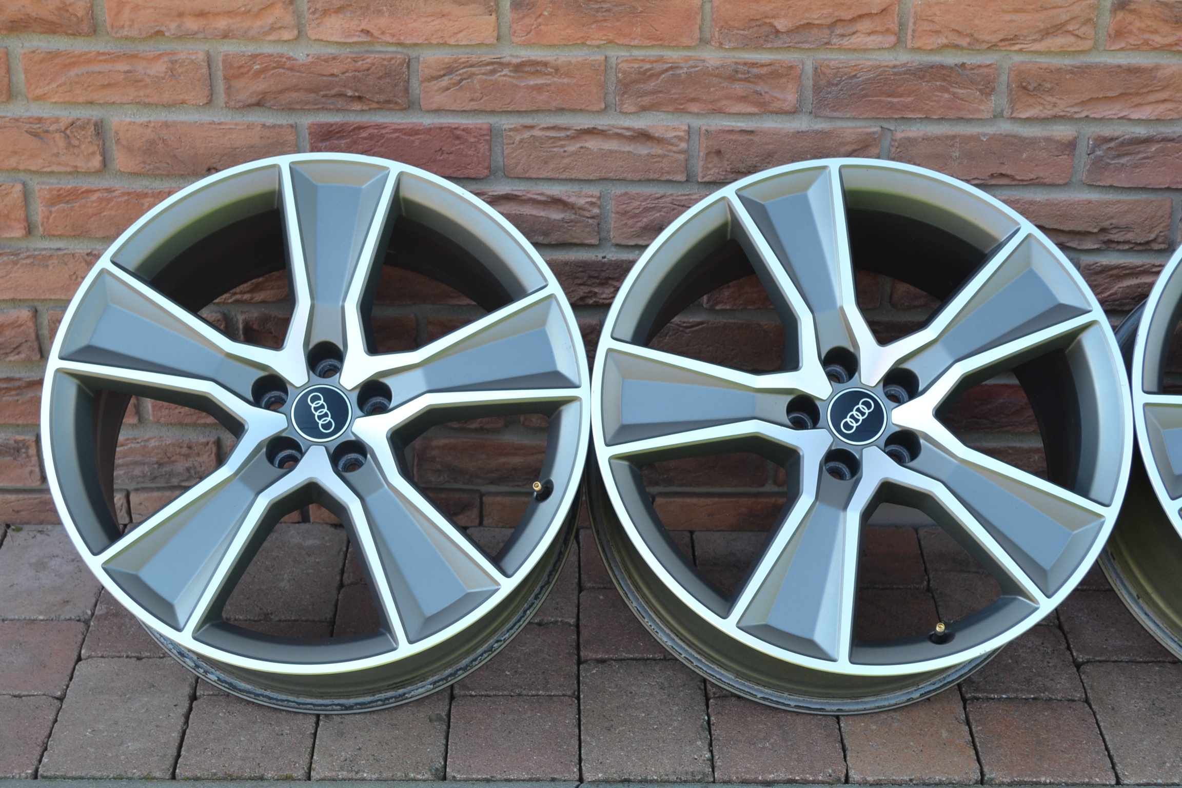 5×112 R20 Originál hliníkové disky Audi Q7 SQ7 – Obrázok 3