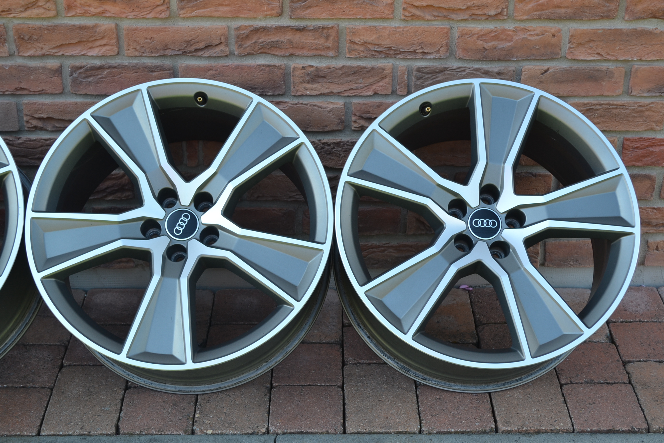 5×112 R20 Originál hliníkové disky Audi Q7 SQ7 – Obrázok 4