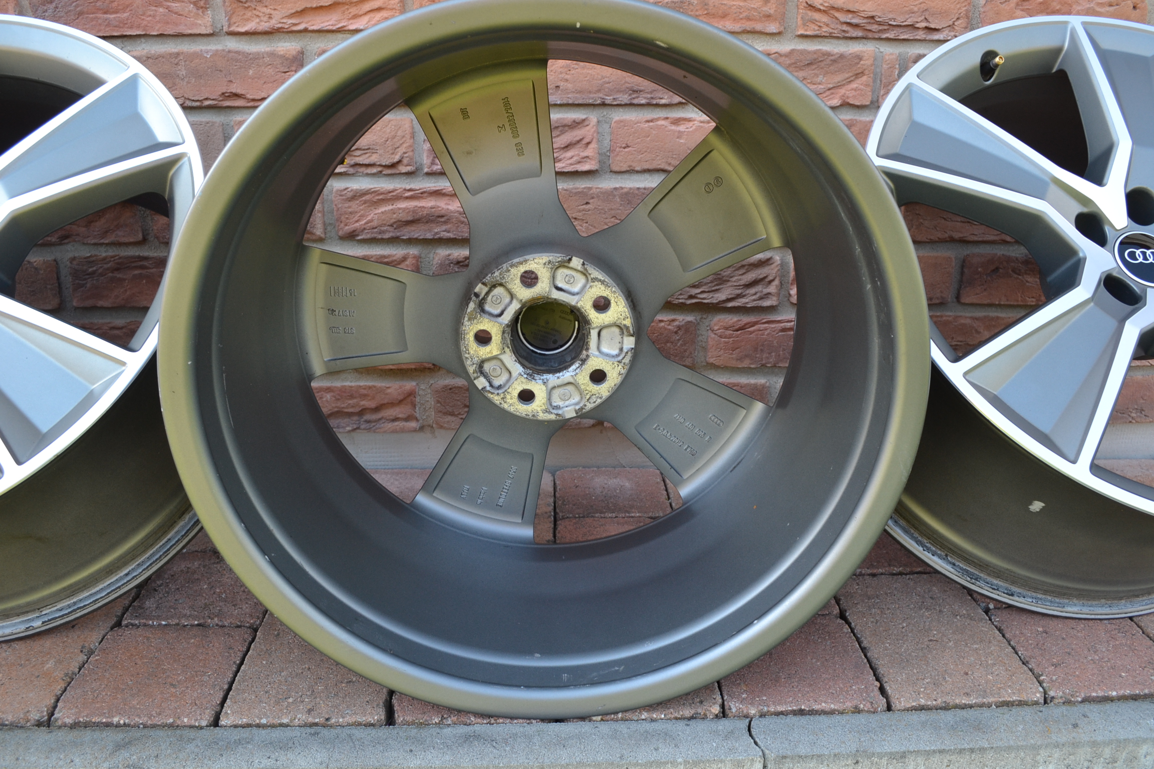 5×112 R20 Originál hliníkové disky Audi Q7 SQ7 – Obrázok 6