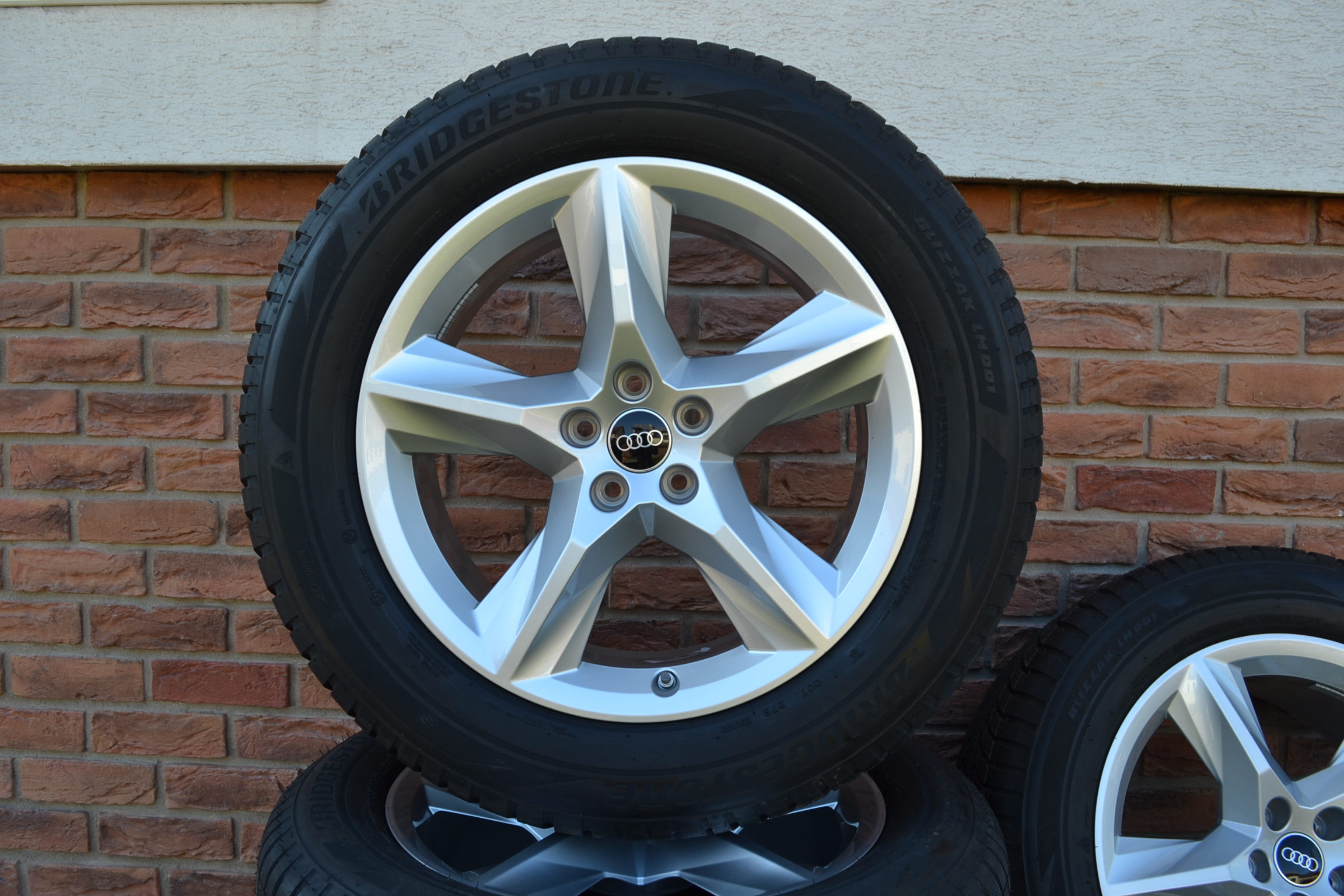 5x112 R19 Zimná sada Originál Audi Q7 alebo VW Touareg Cena za celú sadu – Obrázok 2
