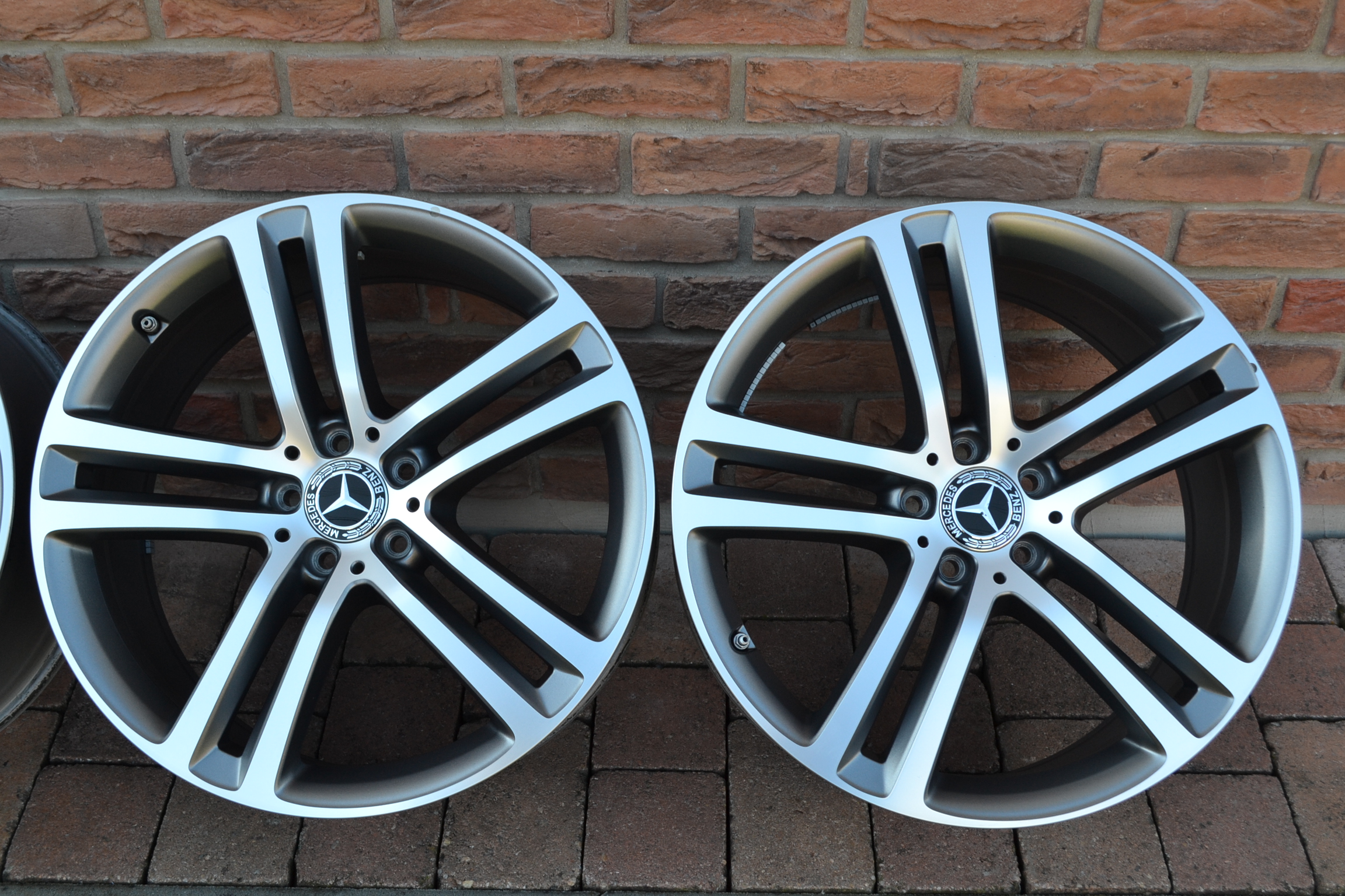 5x112 R20 Hlinikove disky Original Mercedes GLE W167 Cena uvedená za celu sadu – Obrázok 3