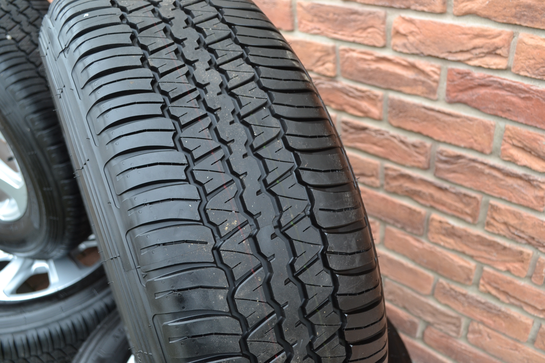 6x139.7 R18 Originál hliníkové disky Toyota Land Cruiser 3250-3300 – Obrázok 5