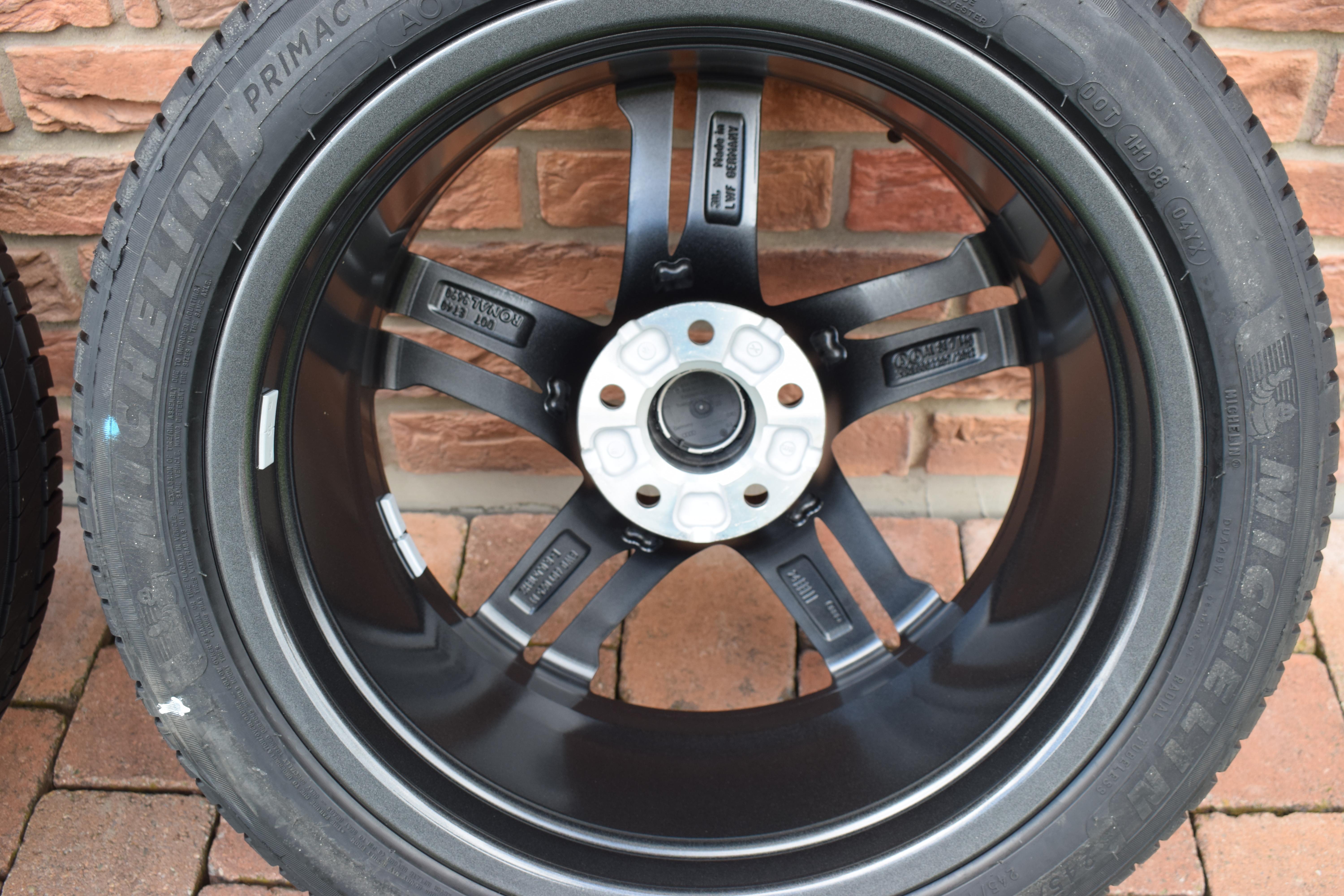 5x112 R18 Letná sada Originál Audi A4 b9 s-line – Obrázok 9