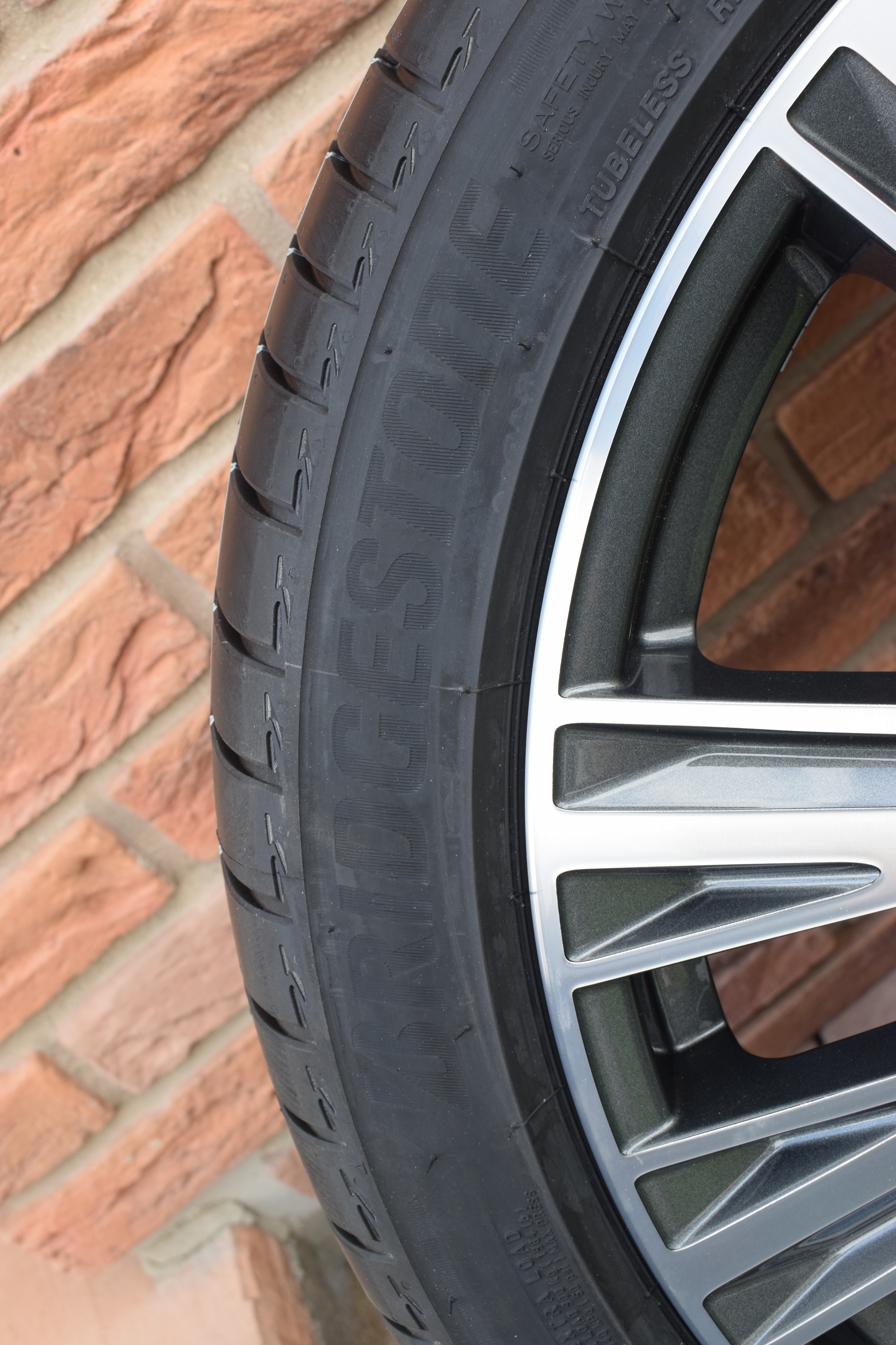 5x112 R20 Letná sada Originál Audi A6 c8 s-line – Obrázok 6