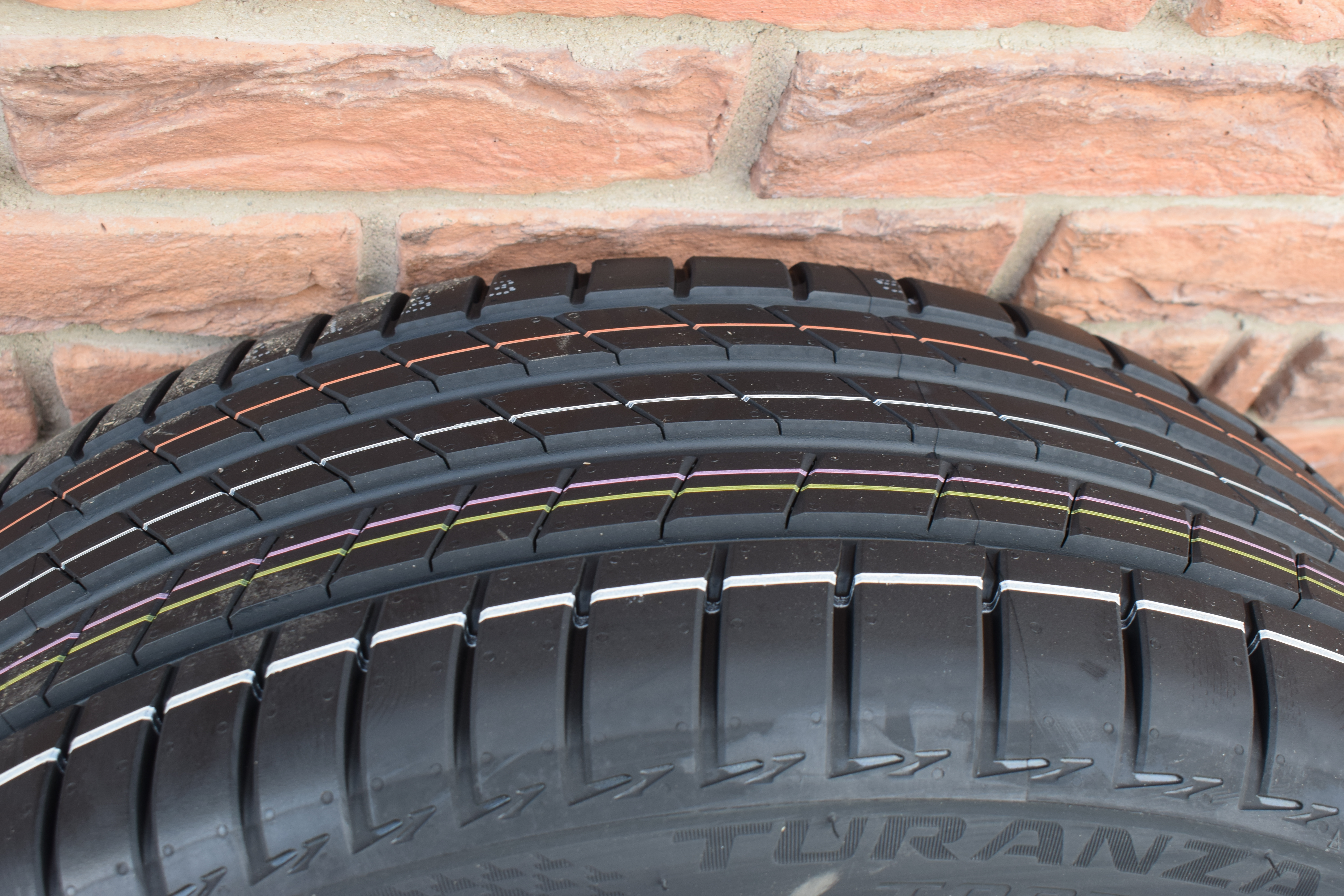 5x112 R20 Letná sada Originál Audi A6 c8 s-line – Obrázok 7