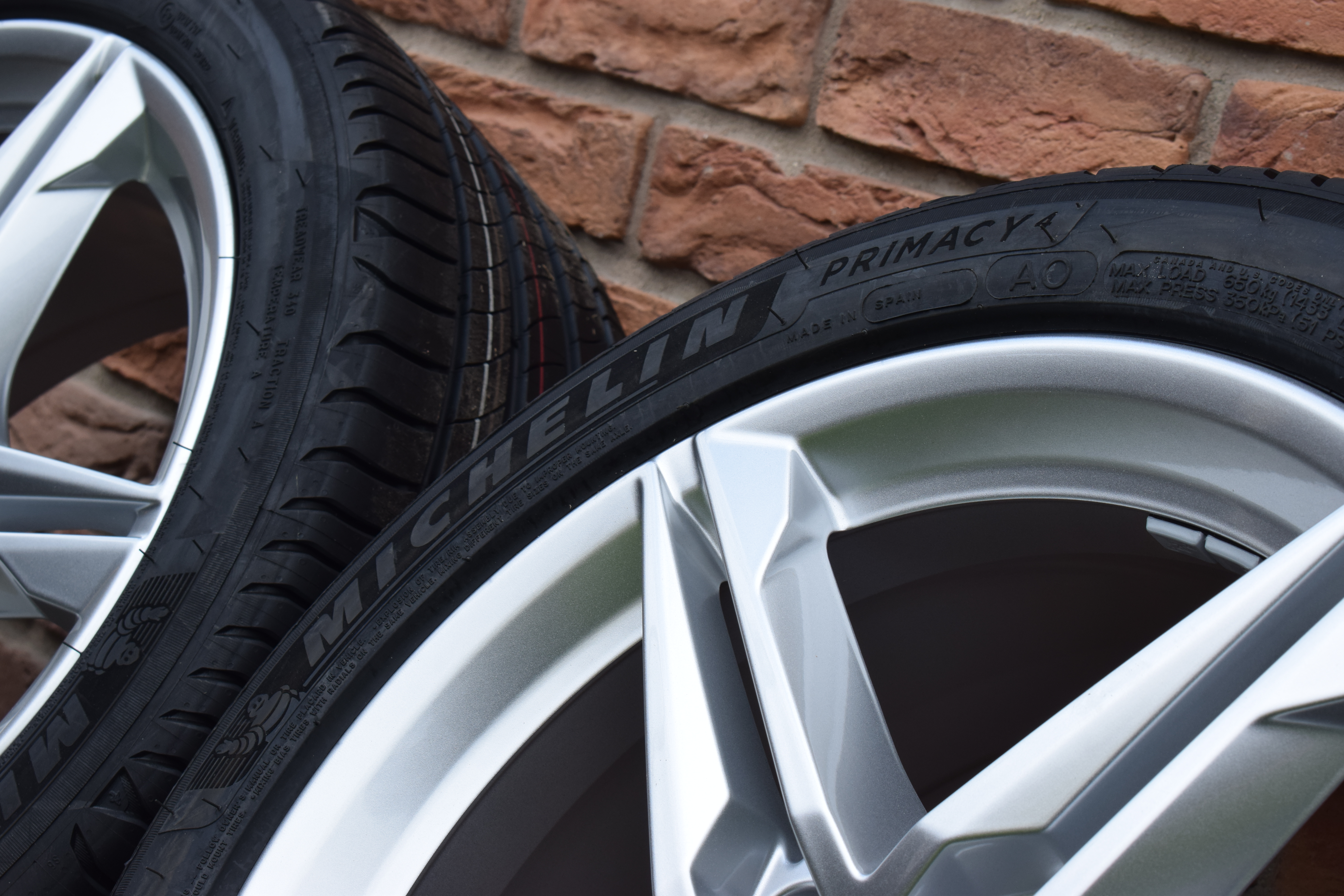 5x112 R18 Letná sada Originál Audi A4 b9 s-line – Obrázok 6